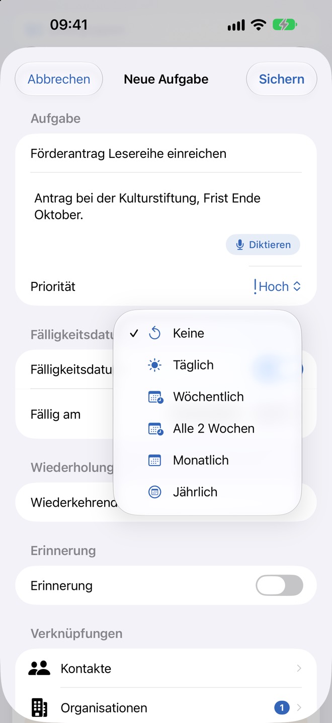Auswahl der Wiederholung von „Keine“ bis „Jährlich“