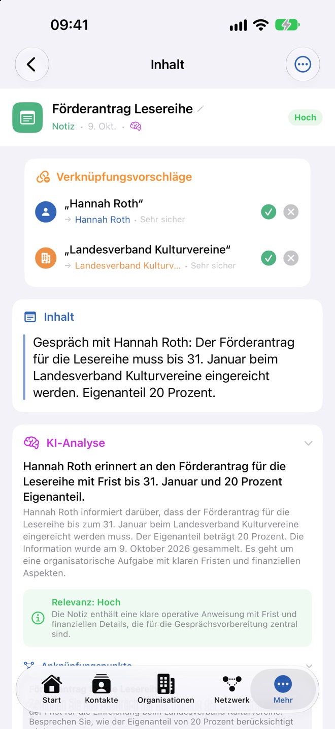 Analysierte Notiz mit Verknüpfungsvorschlägen für Person und Organisation