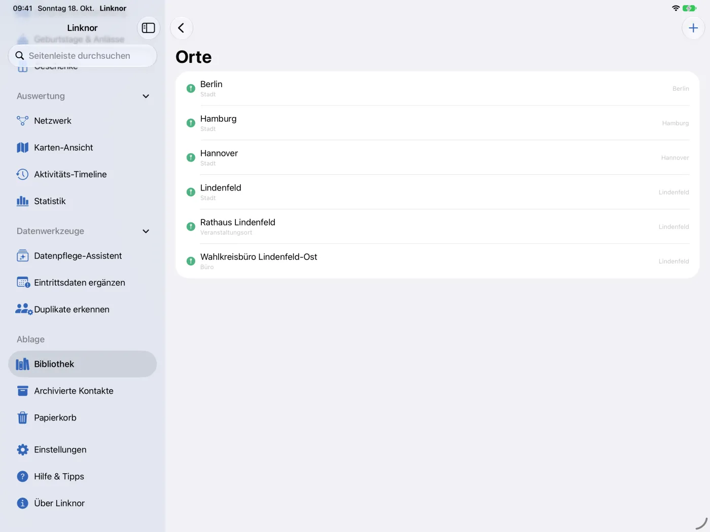 Liste „Orte“ mit Typ und Stadt je Eintrag