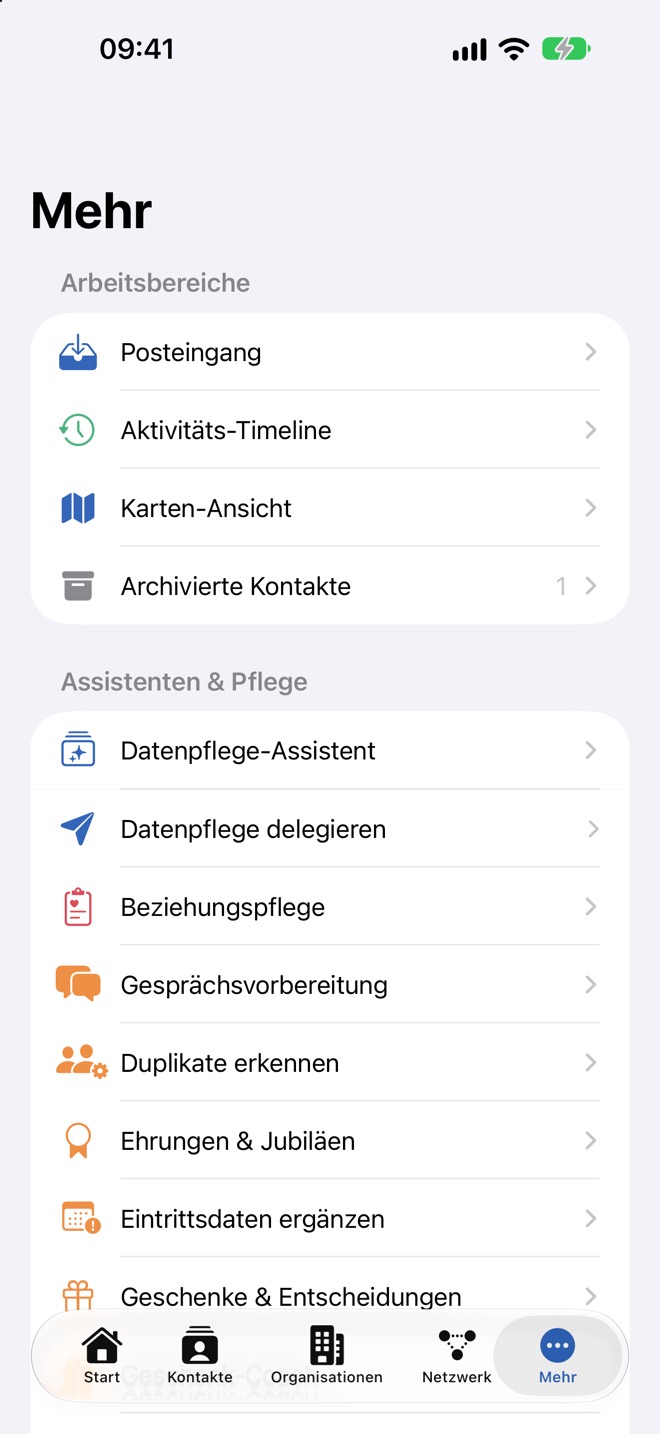 Tab „Mehr“ mit Arbeitsbereichen sowie Assistenten & Pflege.