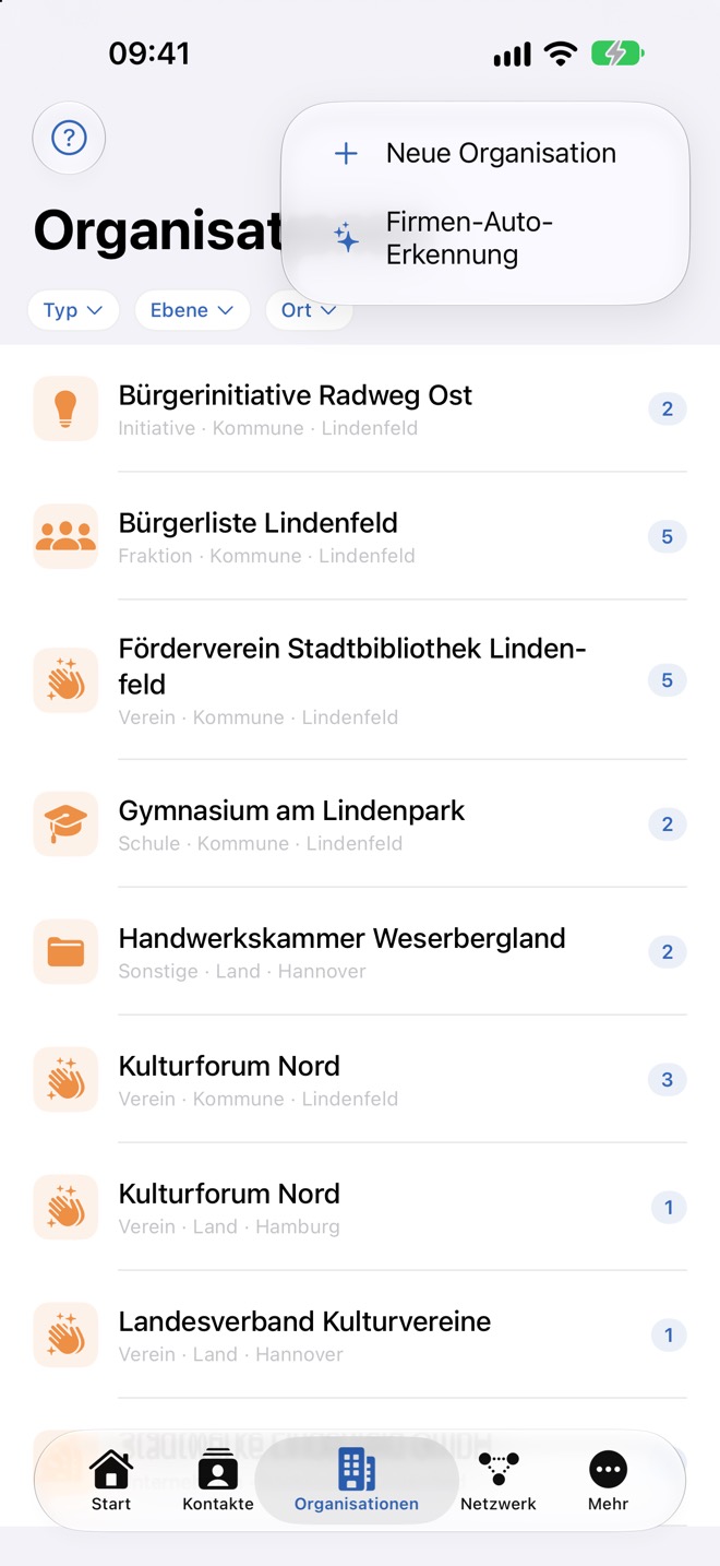 Menü „…“ mit „Neue Organisation“ und „Firmen-Auto-Erkennung“